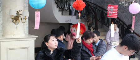 正月十五鬧元宵、五礦陪您過新年——五礦地產(chǎn)/物業(yè)營口公司聯(lián)合舉行元宵節(jié)活動